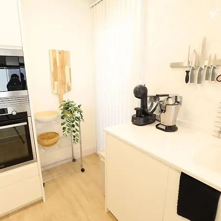 Apartment Impresionante 3 By Hometels