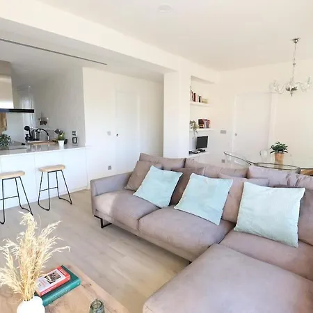 Apartment Impresionante 3 By Hometels